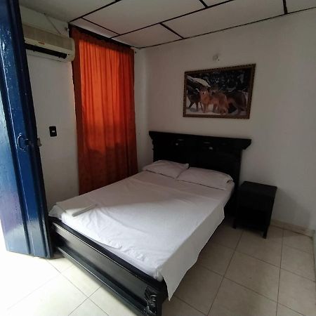 Hotel Andalucia Inn سانتا مارتا المظهر الخارجي الصورة